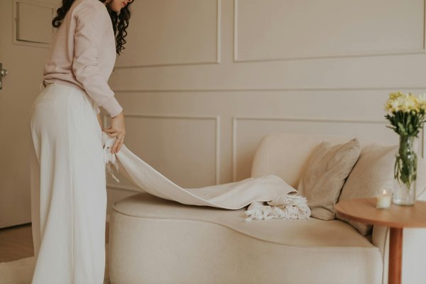 How is the UK automotive industry enhancing supply chain resilience?